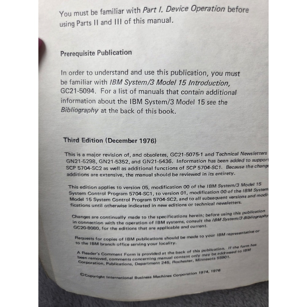 IBM System 3 Model 15 Operator's Guide 3rd Edition 1976 - Picture 6 of 9